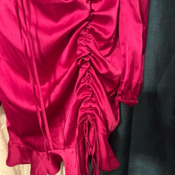 Elegant Women's Pink Ruched Dress - Picture 4 of 6